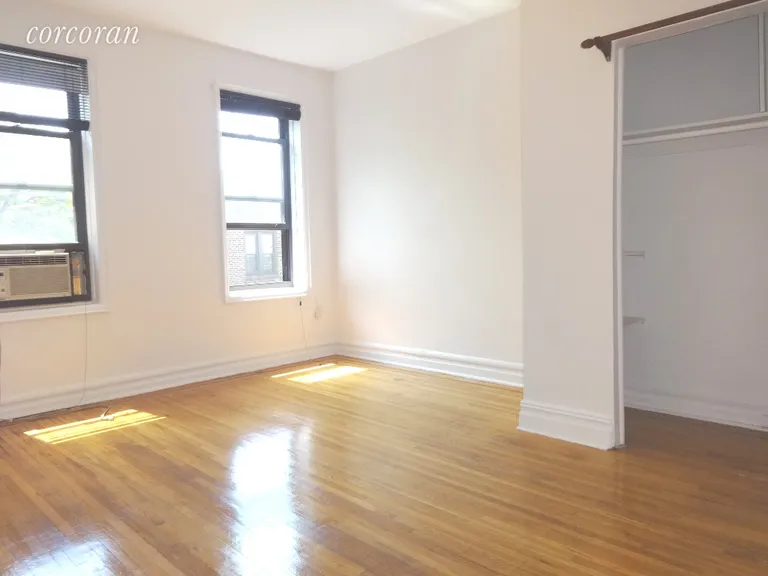 New York City Real Estate | View 756 Brady Avenue, 507 | Large Bedroom pic 1 | View 7