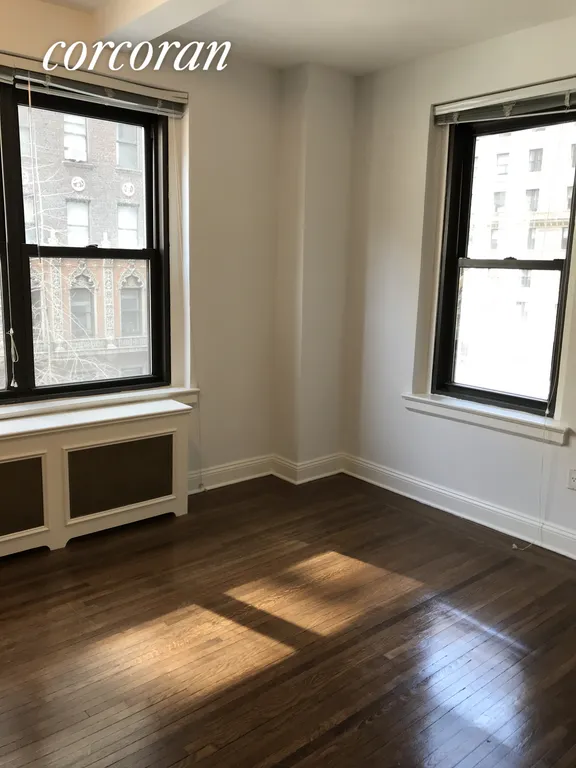 New York City Real Estate | View 235 West End Avenue, 4G | room 1 | View 2