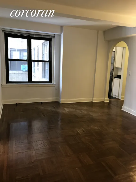 New York City Real Estate | View 235 West End Avenue, 4G | room 4 | View 5