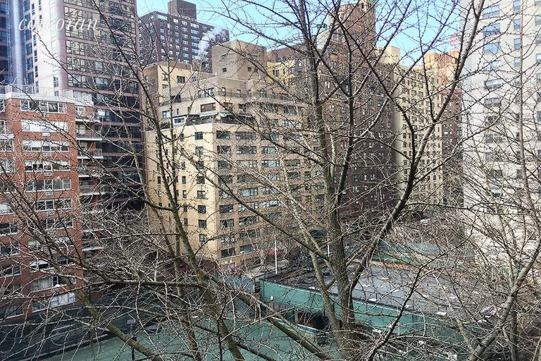 New York City Real Estate | View 440 East 56th Street, 7G | Protected City Views! | View 11