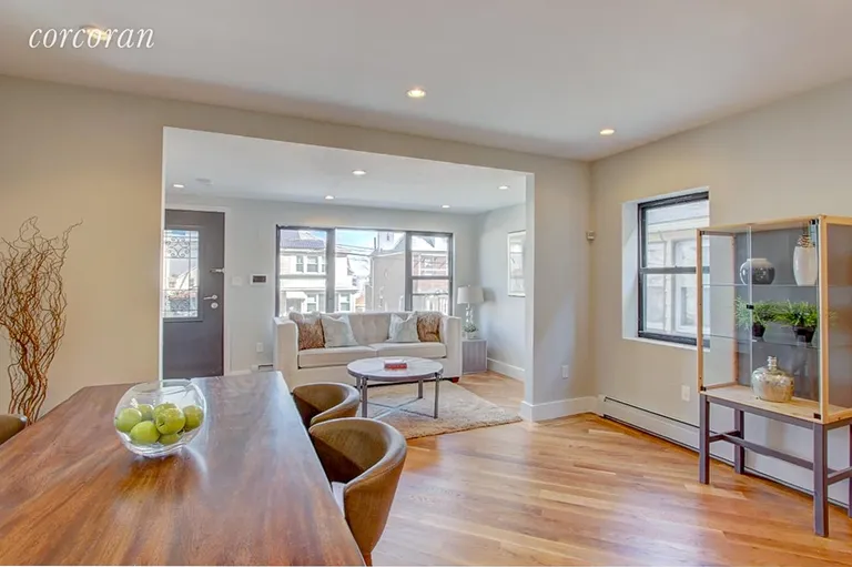New York City Real Estate | View 25-24 Curtis Street | room 1 | View 2