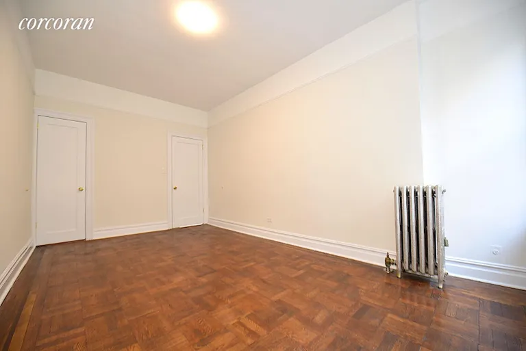 New York City Real Estate | View 34-20 32nd Street, 3A | room 7 | View 8
