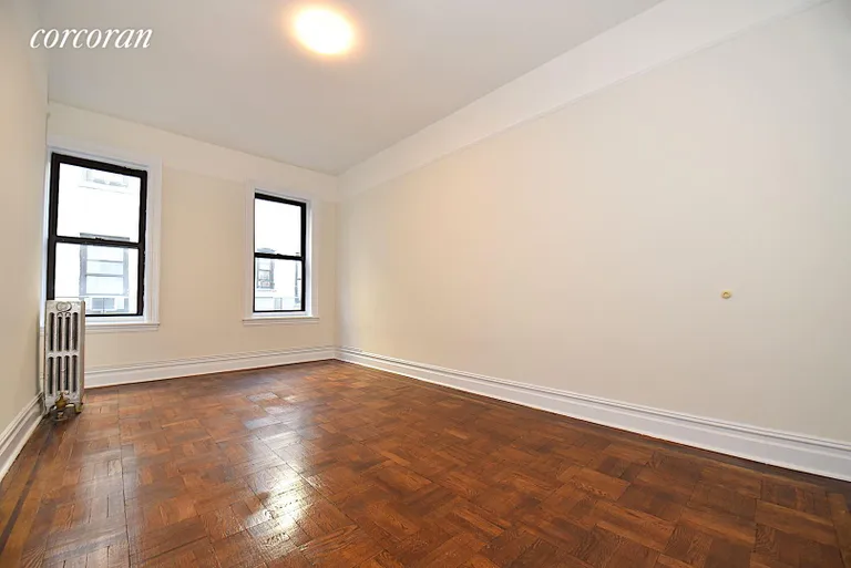 New York City Real Estate | View 34-20 32nd Street, 3A | room 8 | View 9