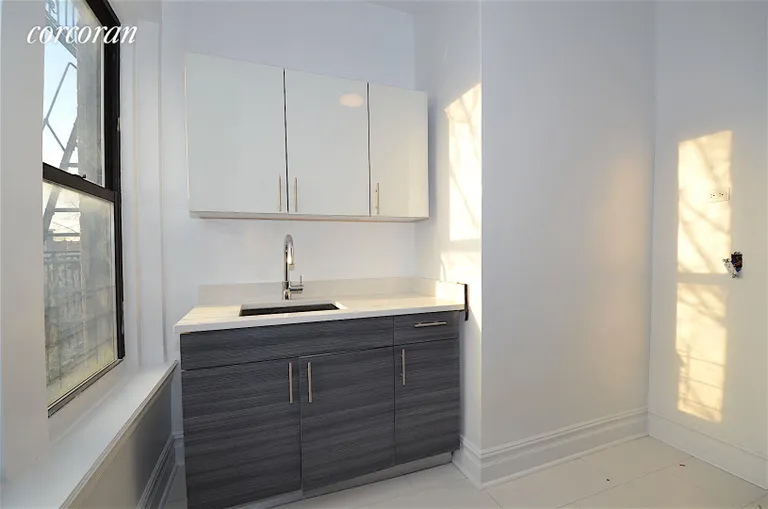 New York City Real Estate | View 34-20 32nd Street, 3A | room 10 | View 11