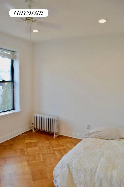 New York City Real Estate | View 685 18th Street, 2R | room 2 | View 3