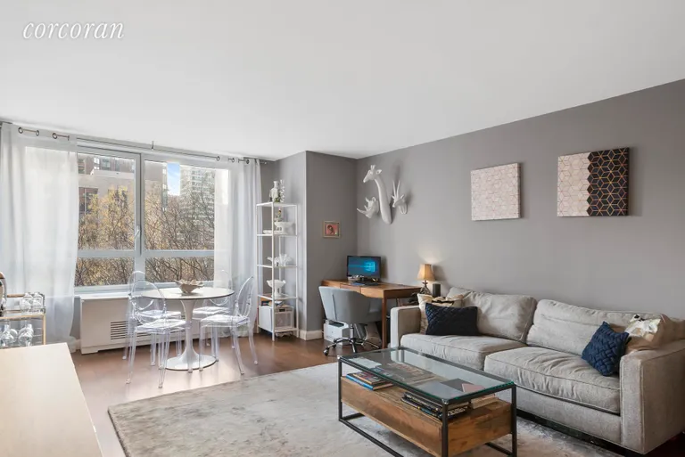 New York City Real Estate | View 200 East 94th Street, 519 | 1 Bed, 1 Bath | View 1