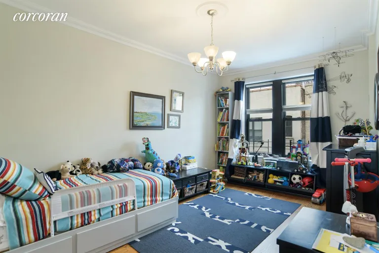 New York City Real Estate | View 125 Eastern Parkway, 6CK | All bedrooms are huge! | View 13
