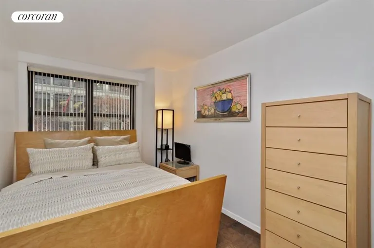 New York City Real Estate | View 7 East 14th Street, 416 | room 2 | View 3