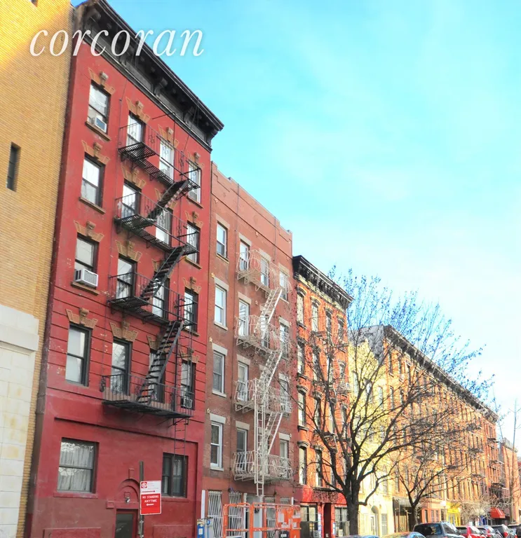 New York City Real Estate | View 427 East 6th Street, 3R | room 7 | View 8