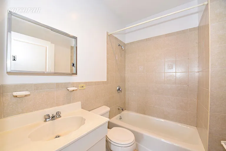 New York City Real Estate | View 45-02 Ditmars Boulevard, 420 | room 10 | View 11
