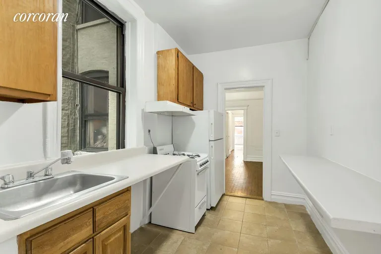 New York City Real Estate | View 28-07 38th Street, R1 | room 5 | View 6