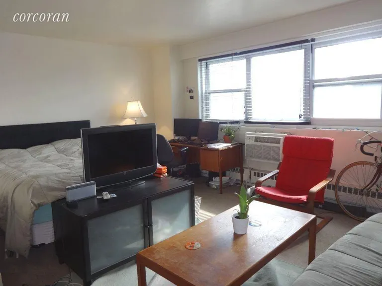 New York City Real Estate | View 175 Willoughby Street, 10E | 1 Bath | View 1