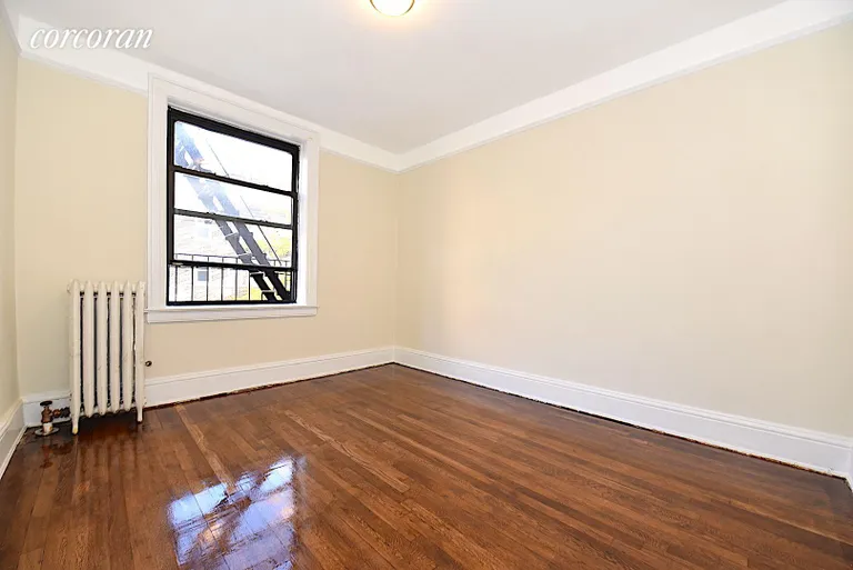New York City Real Estate | View 32-20 34th Avenue, 1A | room 5 | View 6