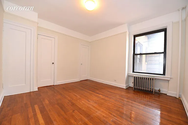New York City Real Estate | View 25-41 30th Road, 2F | room 4 | View 5