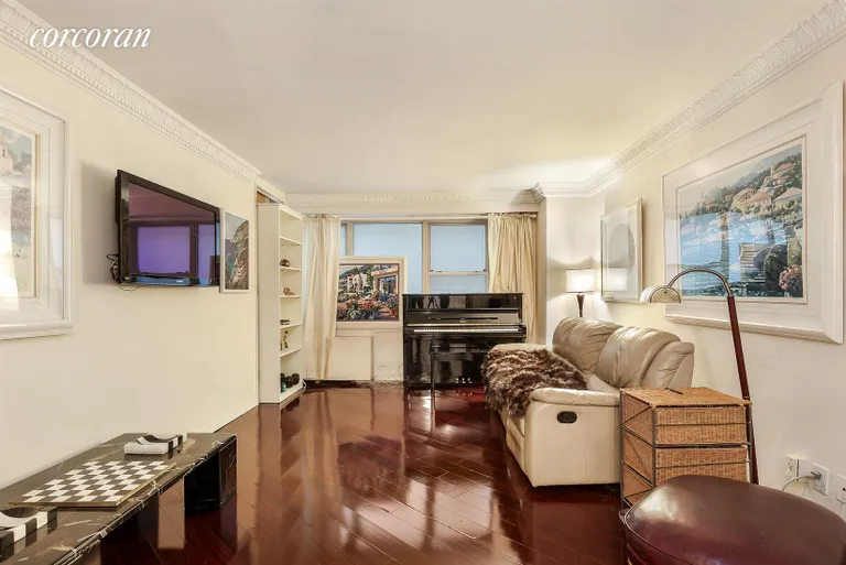 New York City Real Estate | View 370 East 76th Street, C507/C508 | Generously Sized Bedroom | View 3