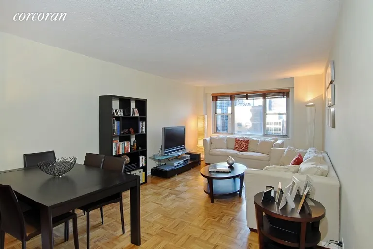 New York City Real Estate | View 300 East 40th Street, 25X | 1 Bed, 1 Bath | View 1