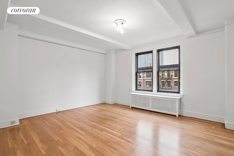 New York City Real Estate | View 70 East 96th Street, 6B | 3 | View 3