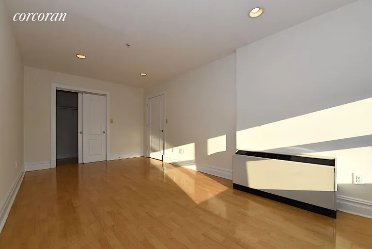 New York City Real Estate | View 19-19 24th Avenue, L403 | room 7 | View 8