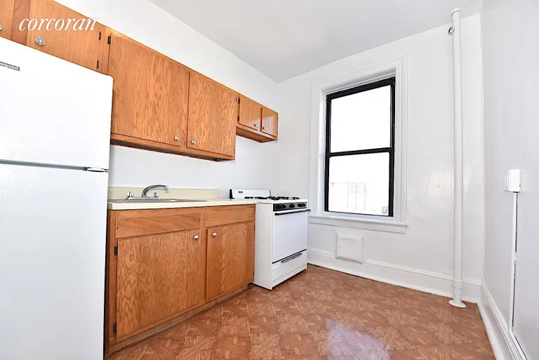 New York City Real Estate | View 22-06 38th Street, 3E | room 5 | View 6