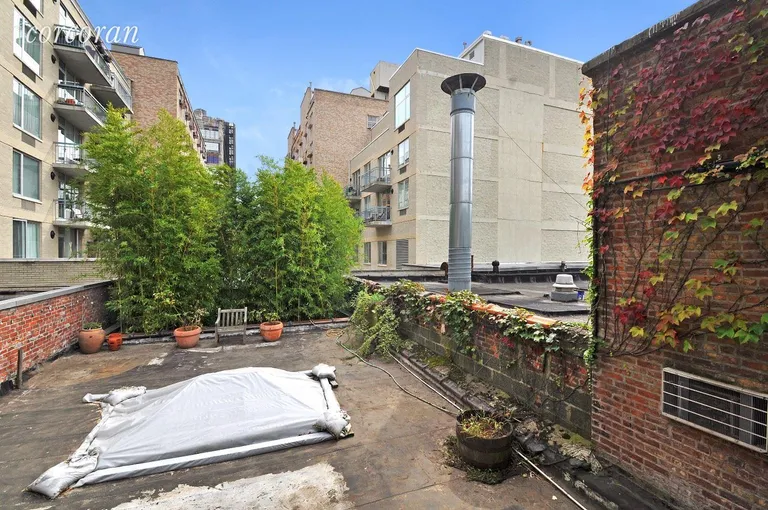 New York City Real Estate | View 411 Kent Avenue, 1 | Terrace | View 9