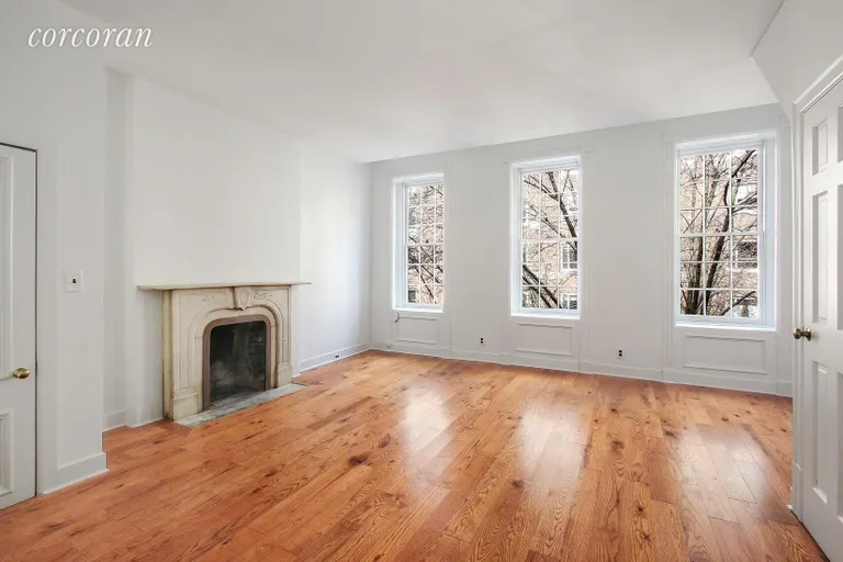 New York City Real Estate | View 524 East 89th Street | room 3 | View 4