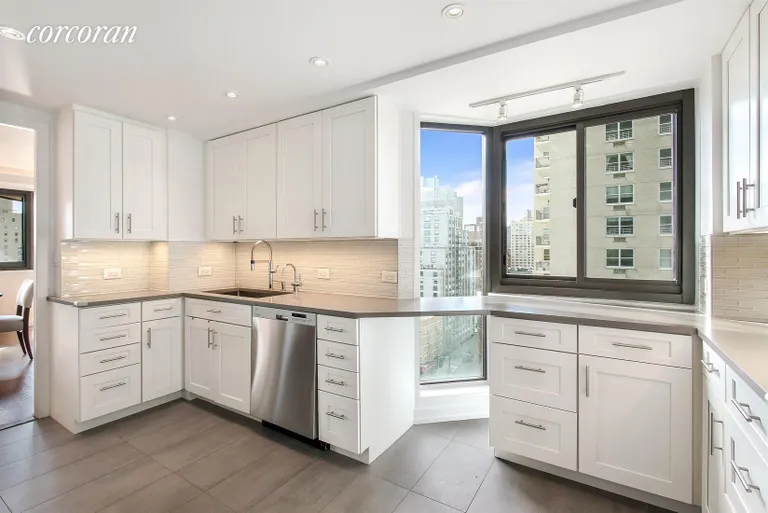 New York City Real Estate | View 1725 York Avenue, 18F | Stunning Windowed Eat-in Kitchen | View 2