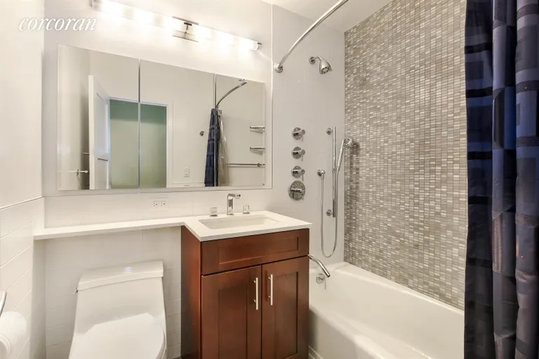 New York City Real Estate | View 1725 York Avenue, 18F | Renovated Full 2nd Bathroom | View 8