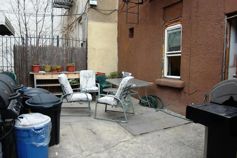 New York City Real Estate | View 122 2nd Street, 1 | Shared Patio | View 7