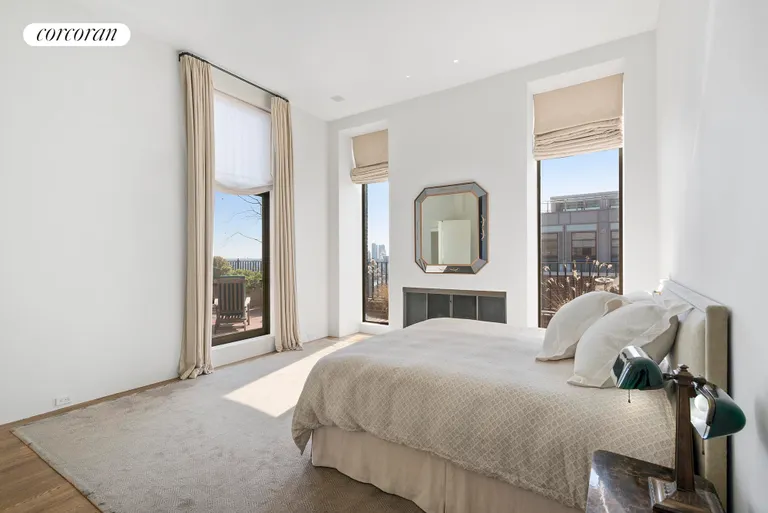 New York City Real Estate | View 10 Gracie Square, PHS | Master Bedroom | View 10