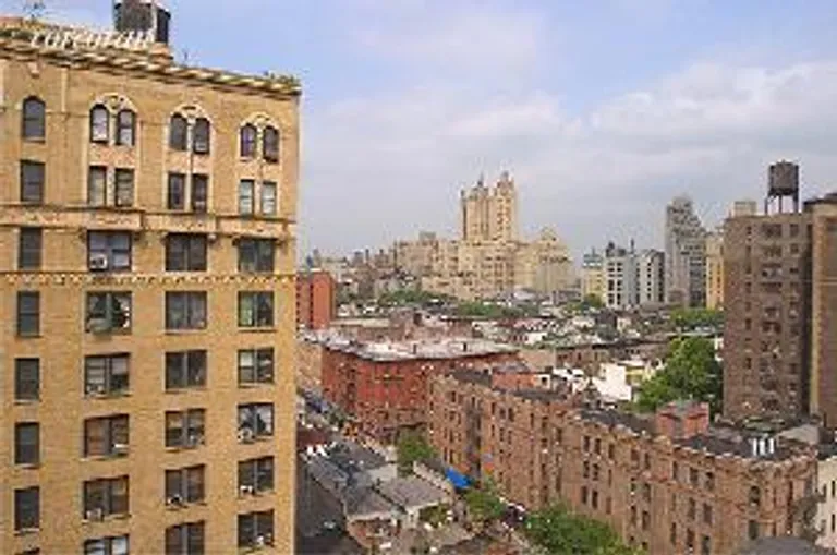 New York City Real Estate | View 110 West 86th Street, 15A | 3 Beds, 2 Baths | View 1