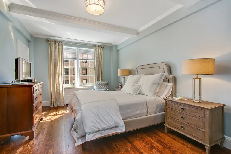 New York City Real Estate | View 133 East 80th Street, 8A | Bedroom | View 10