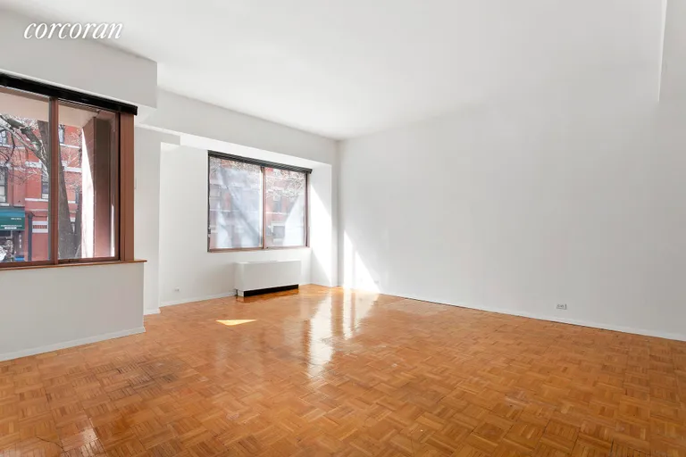 New York City Real Estate | View 393 West 49th Street, TH1E | 5 | View 11