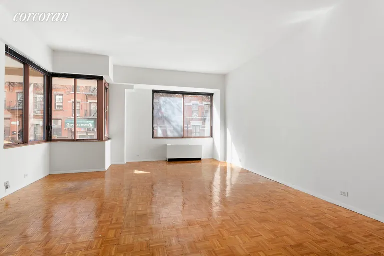 New York City Real Estate | View 393 West 49th Street, TH1E | 6 | View 12