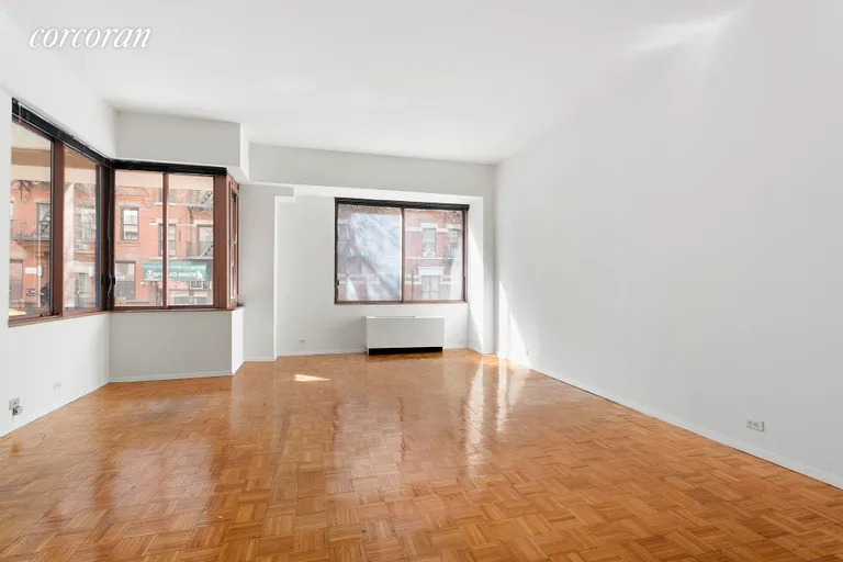 New York City Real Estate | View 393 West 49th Street, TH1E | 6 | View 6