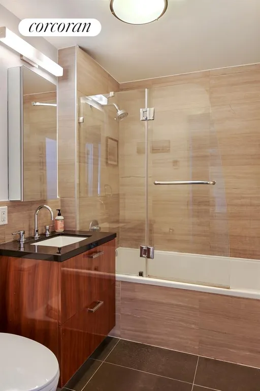 New York City Real Estate | View 560 Carroll Street, 2C | Bathroom | View 5