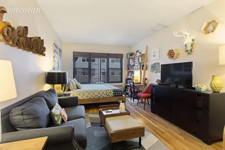 New York City Real Estate | View 444 East 87th Street, 3H | Peaceful | View 3