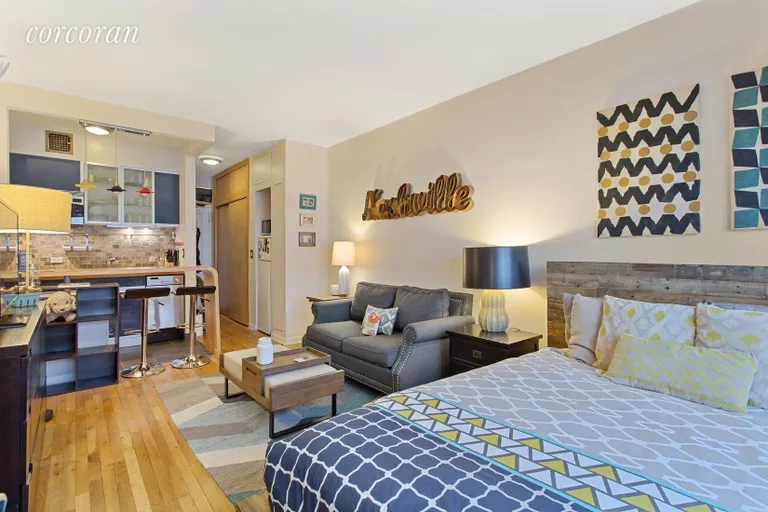 New York City Real Estate | View 444 East 87th Street, 3H | 1 Bath | View 1