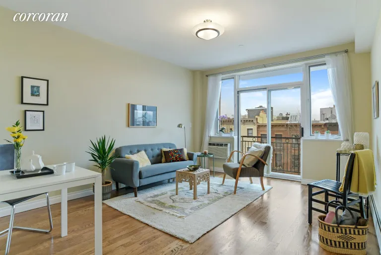 New York City Real Estate | View 651 Washington Avenue, 5F | 1.5 Beds, 1 Bath | View 1