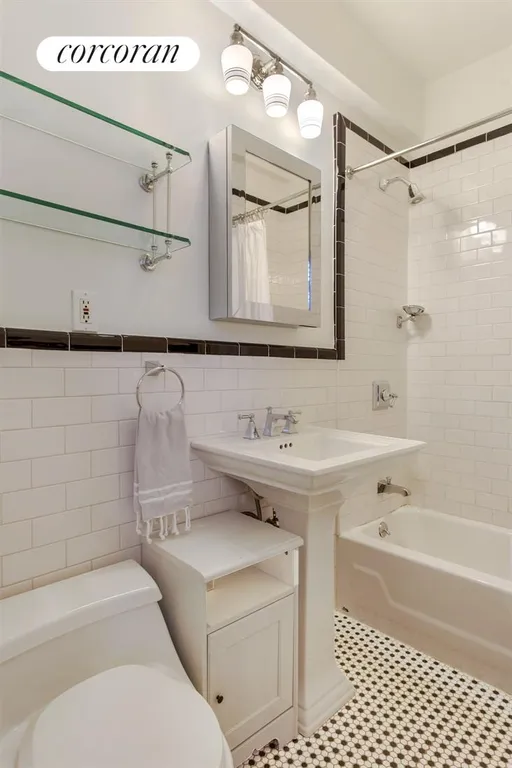 New York City Real Estate | View 118 8th Avenue, 1C | Bathroom | View 6