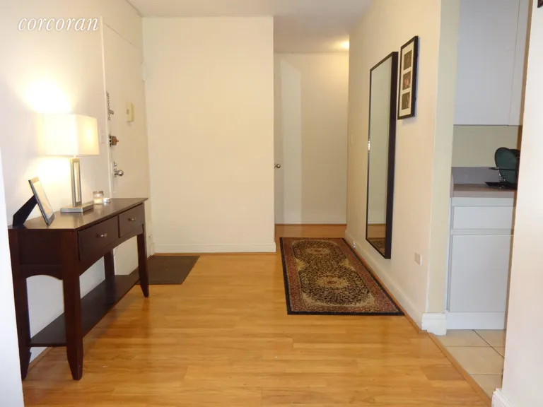 New York City Real Estate | View 122 Ashland Place, 7N | Foyer or Dining Area | View 3