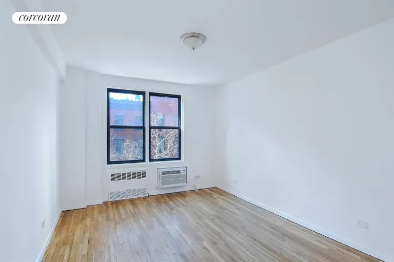 New York City Real Estate | View 211 East 18th Street, 3P | Bedroom | View 4
