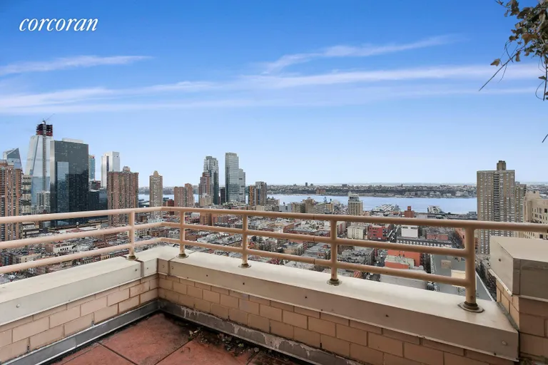 New York City Real Estate | View 350 West 50th Street, 32E | room 5 | View 6