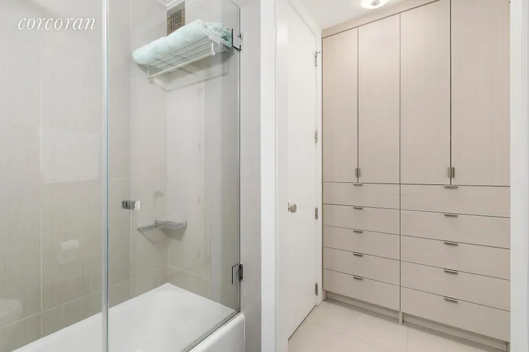 New York City Real Estate | View 115 East 9th Street, 6M | Dressing Area | View 6