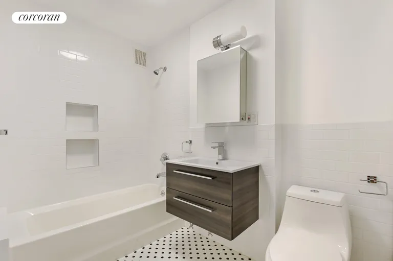 New York City Real Estate | View 221 Carroll Street, GRDN | room 4 | View 5
