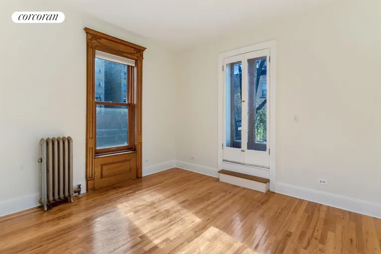 New York City Real Estate | View 634 2Nd Street, 3 | Bedroom | View 4