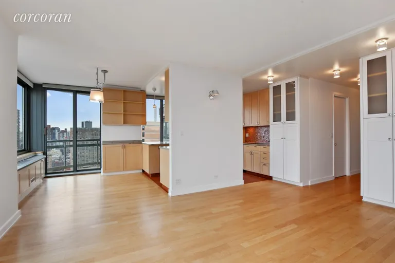 New York City Real Estate | View 300 East 85th Street, 2905 | Kitchen / Dining Room | View 13