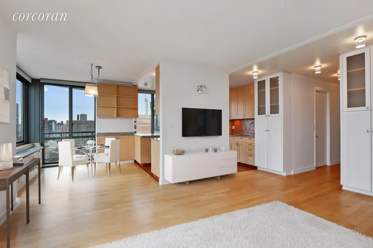 New York City Real Estate | View 300 East 85th Street, 2905 | Kitchen / Dining Room | View 2