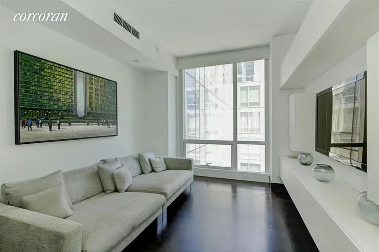 New York City Real Estate | View 151 East 85th Street, 18B | Bedroom | View 8