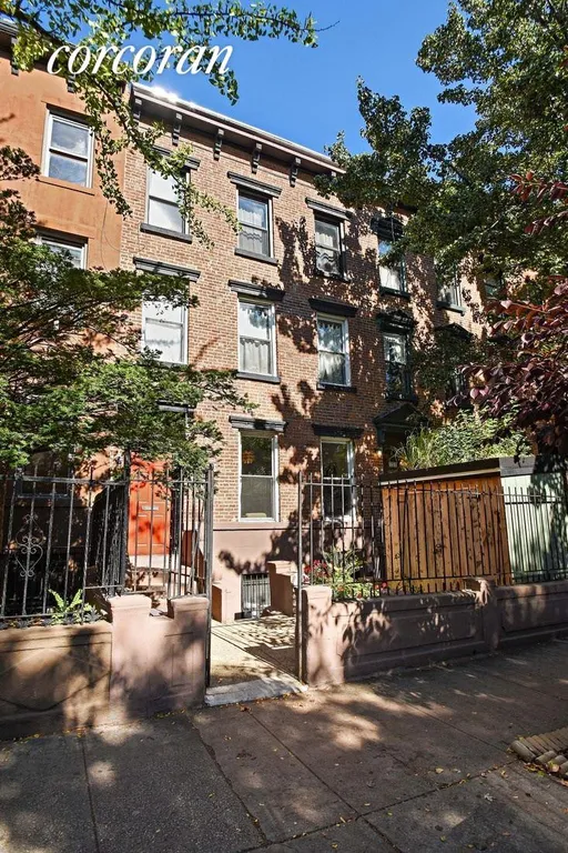 New York City Real Estate | View 355 Warren Street | 6 Beds, 4 Baths | View 1