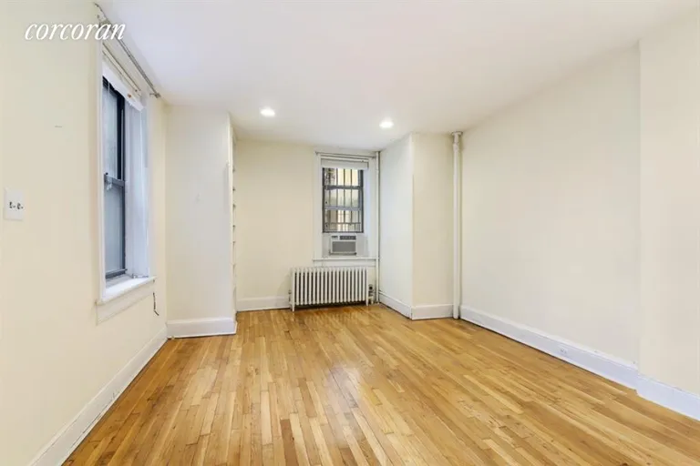 New York City Real Estate | View 134 Park Place, 1 | room 1 | View 2